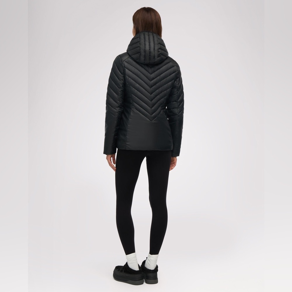 NWT Pajar Canada Women's COLETTE Lightweight Puffer. $319 - Picture 14 of 16